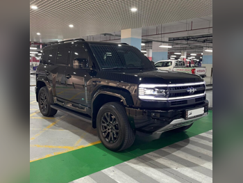 بي واي دي  ليوبيرد 5  الترا 5  2025  اوتوماتيك  2,200 كم  4 سلندر  دفع رباعي  اس يو في  أسود