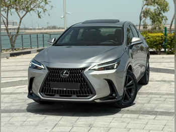لكزس  ان اكس  350  2023  اوتوماتيك  52,000 كم  4 سلندر  دفع كلي مستمر  اس يو في  سونيك تايتينيم  تحت الضمان