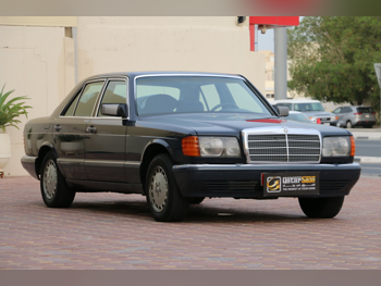 مرسيدس - بنز  300 اس اي  1999  اوتوماتيك  119,000 كم  6 سلندر  دفع خلفي  سيدان  أزرق غامق