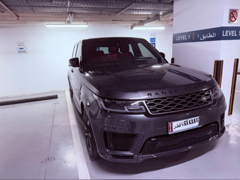 لاند روفر  رنج روفر  سبورت اتش اس اي  2022  اوتوماتيك  39,500 كم  6 سلندر  دفع رباعي  اس يو في  رمادي وأسود  تحت الضمان