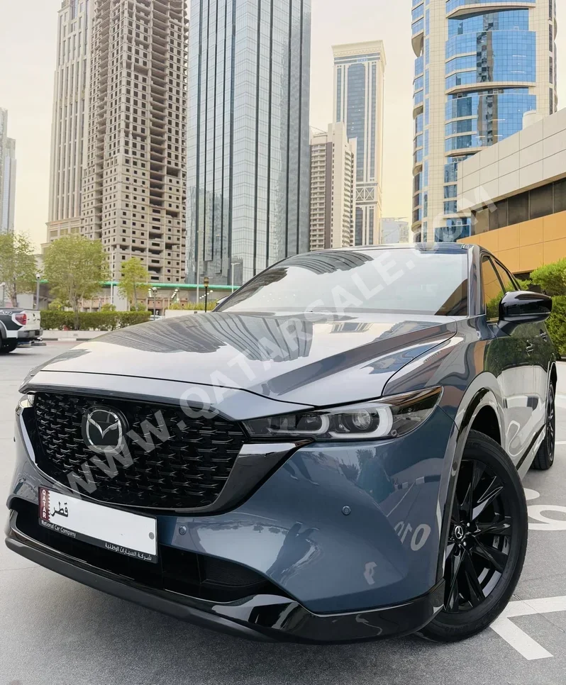مازدا  سي اكس  5  2024  اوتوماتيك  11,600 كم  4 سلندر  دفع رباعي  اس يو في  رمادي ميتالك  تحت الضمان