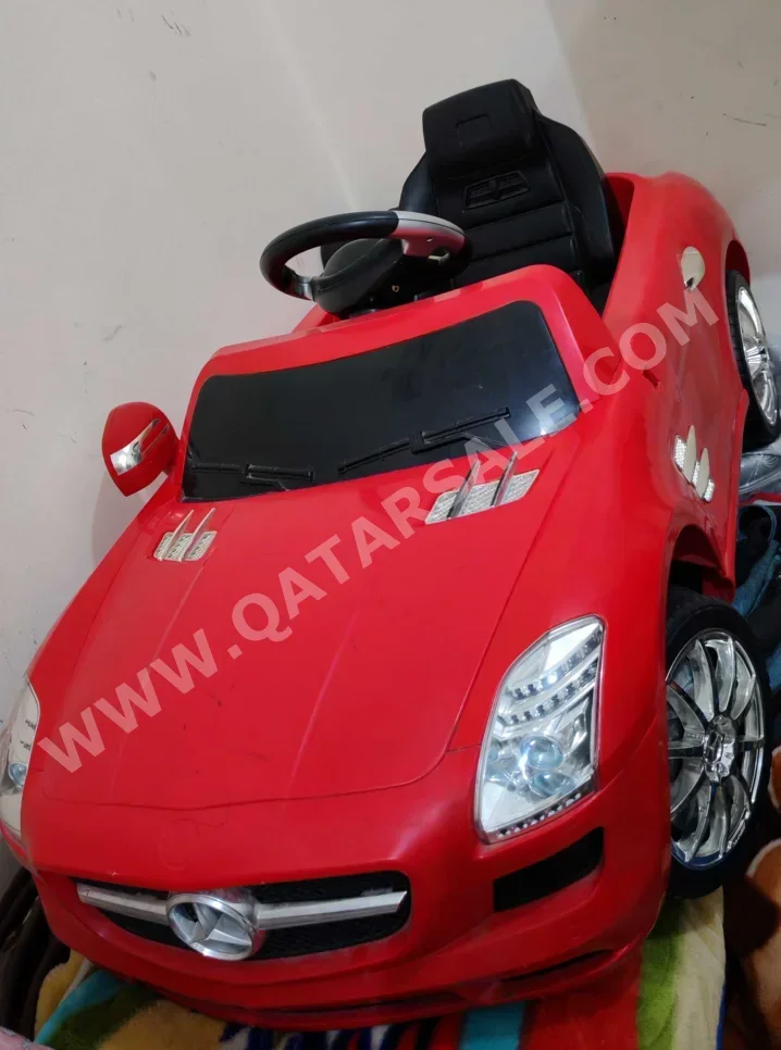 ألعاب الركوب الآلية  - 3-4 سنوات  - أحمر