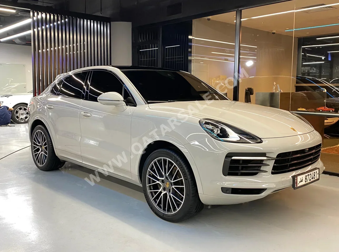 بورش  كيان  كوبيه  2022  اوتوماتيك  40,000 كم  8 سلندر  دفع كلي مستمر  اس يو في  بيج  تحت الضمان