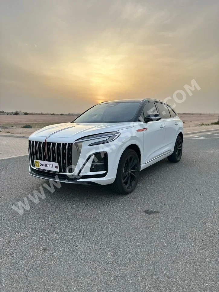Hongqi  HS3  45 TD  2025  Automatic  12,294 Km  4 Cylinder  Rear Wheel Drive (RWD)  SUV  White  With Warranty