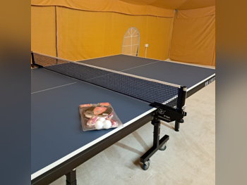 ازرق  طاولة تنس ( بنق بونق )