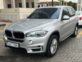 BMW  X-Series  X5  2016  Automatic  157,000 Km  6 Cylinder  Four Wheel Drive (4WD)  SUV  Silver  With Warranty
