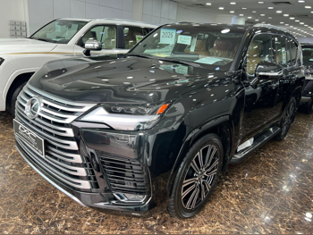 Lexus  LX  600 Luxury  2026  Automatic  0 Km  6 Cylinder  Four Wheel Drive (4WD)  SUV  Black  With Warranty