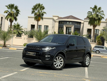 Land Rover  Discovery  Sport  2017  Automatic  130,000 Km  4 Cylinder  All Wheel Drive (AWD)  SUV  Black