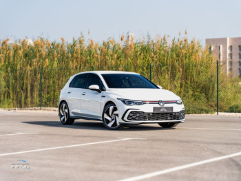 Volkswagen  Golf  GTI  2023  Automatic  45,900 Km  4 Cylinder  Front Wheel Drive (FWD)  Hatchback  White