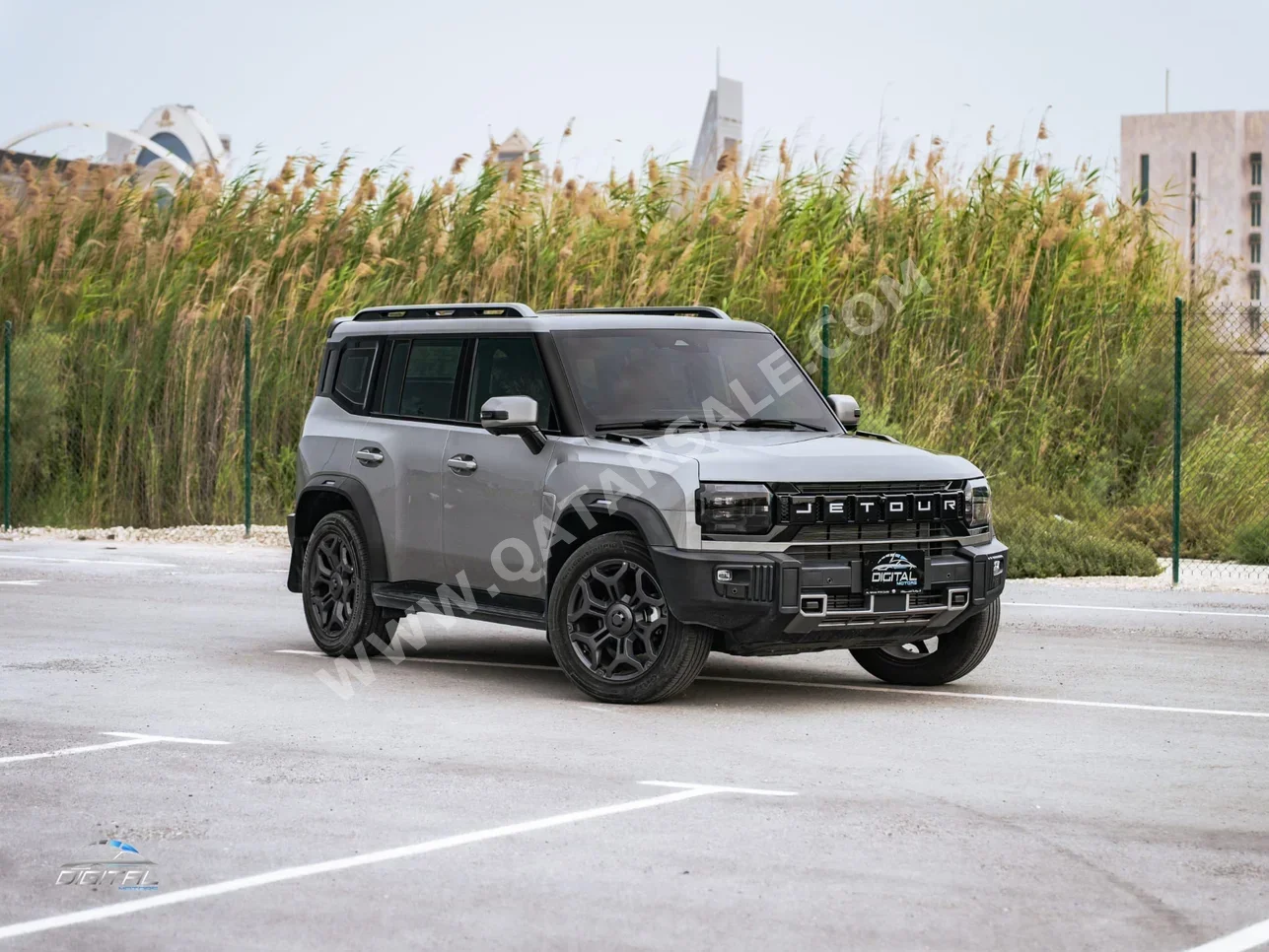 Jetour  T2  Luxury  2025  Automatic  9,660 Km  4 Cylinder  Four Wheel Drive (4WD)  SUV  Silver  With Warranty