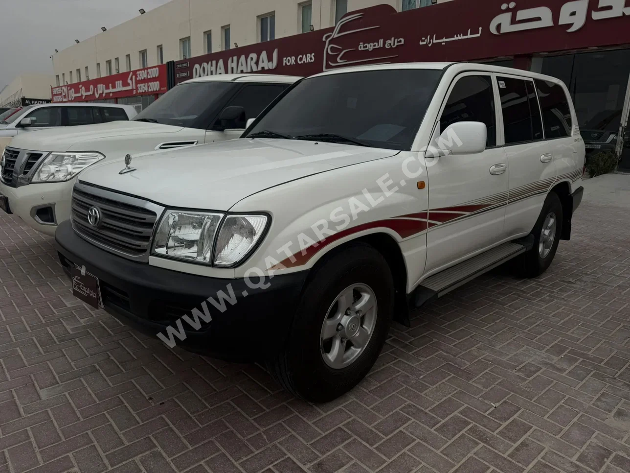 Toyota  Land Cruiser  GX  2004  Automatic  367,000 Km  6 Cylinder  Four Wheel Drive (4WD)  SUV  White
