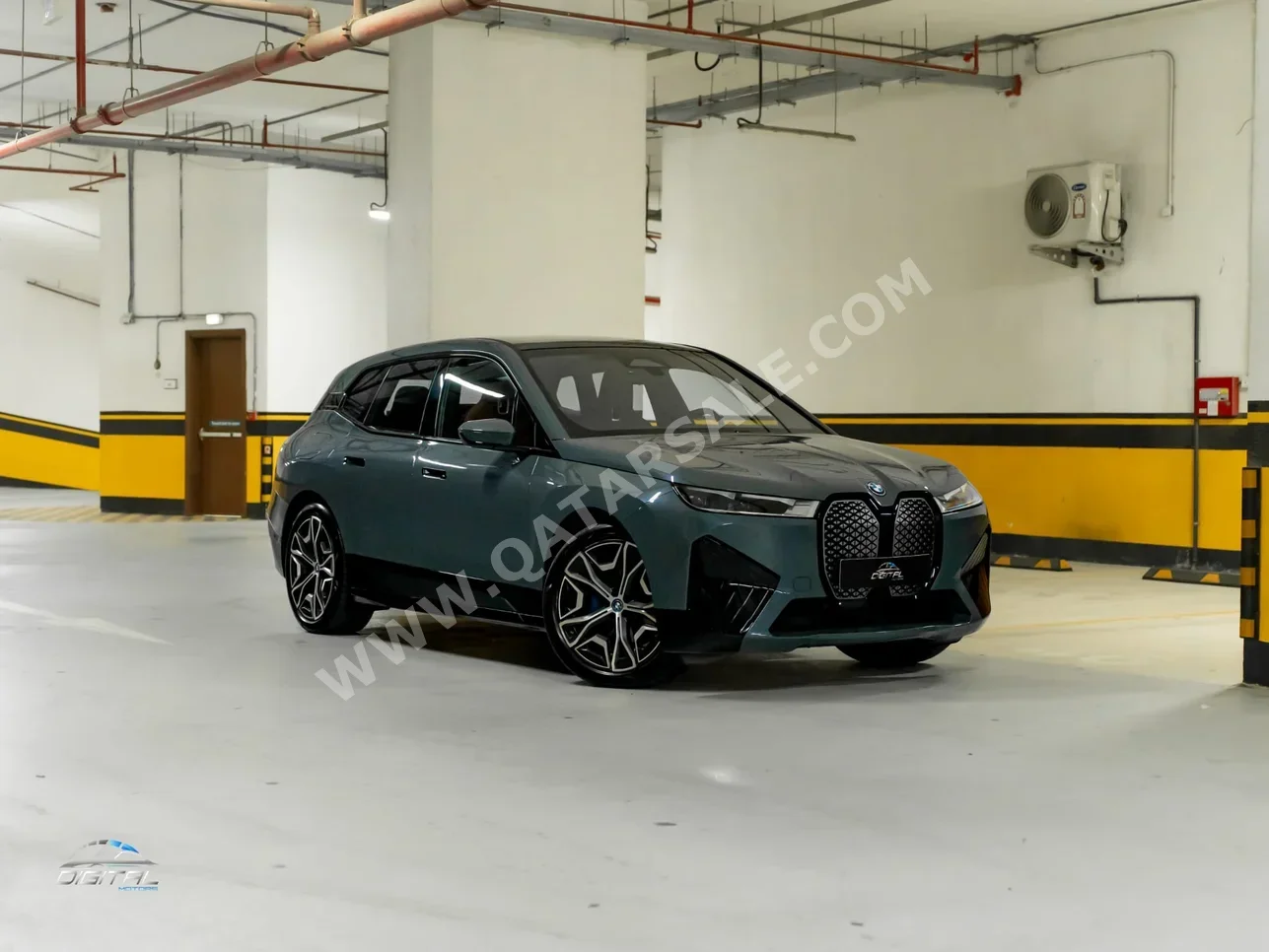 BMW  IX  40  2024  Automatic  10,100 Km  0 Cylinder  All Wheel Drive (AWD)  SUV  Gray  With Warranty