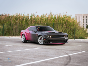 Dodge  Challenger  2018  Automatic  128,900 Km  6 Cylinder  Rear Wheel Drive (RWD)  Coupe / Sport  Gray