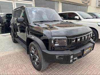 Jetour  T2  Luxury  2025  Automatic  18,000 Km  4 Cylinder  Four Wheel Drive (4WD)  SUV  Black  With Warranty