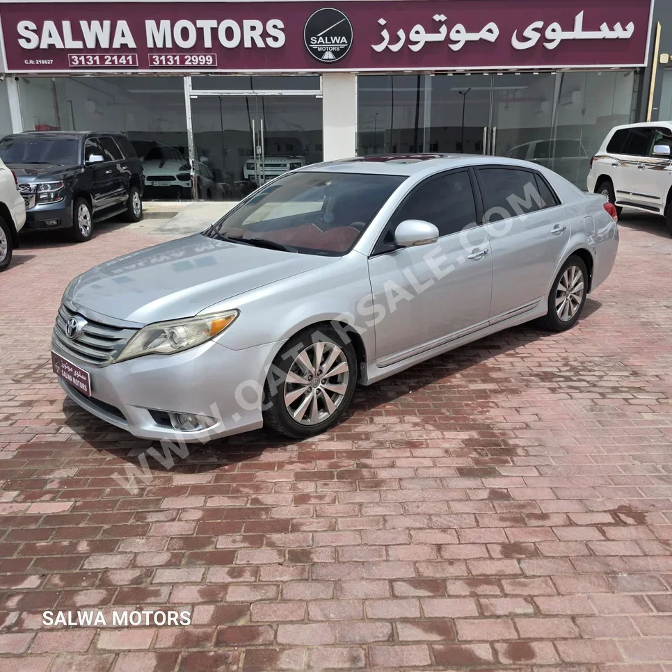 Toyota  Avalon  XL  2012  Automatic  417,000 Km  6 Cylinder  Rear Wheel Drive (RWD)  Sedan  Silver