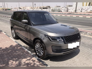 لاند روفر  رنج روفر  فوج اتش اس اي  2019  اوتوماتيك  135,000 كم  8 سلندر  دفع رباعي  اس يو في  رمادي