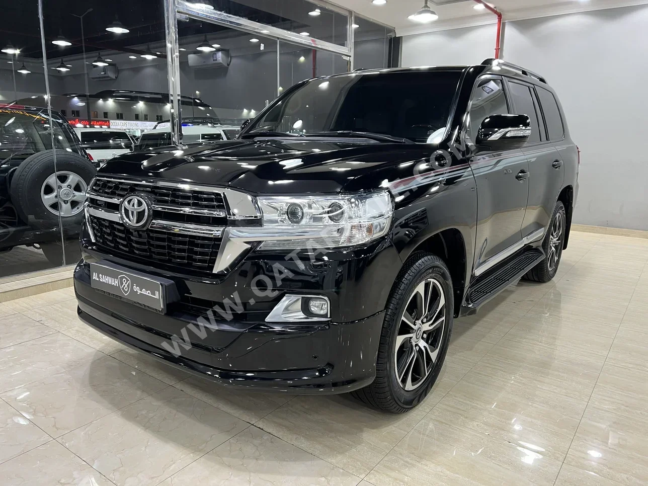 Toyota  Land Cruiser  GXR  2017  Automatic  245,000 Km  6 Cylinder  Four Wheel Drive (4WD)  SUV  Black
