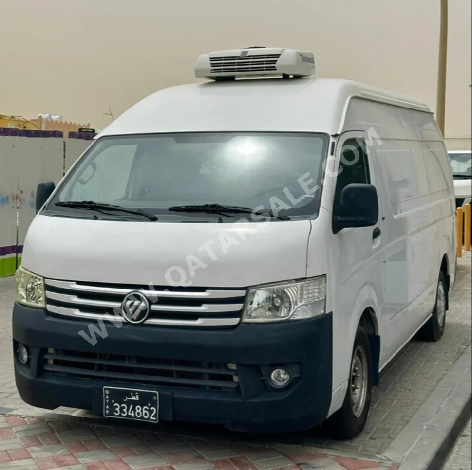 فوتون  فان  2023  عادي  163,220 كم  4 سلندر  دفع رباعي  ثلاجة  أبيض  تحت الضمان