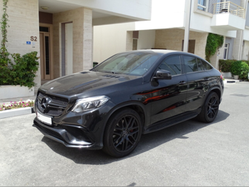 مرسيدس - بنز  جي ال اي  63S AMG  2017  اوتوماتيك  48,000 كم  8 سلندر  دفع رباعي  اس يو في  أسود