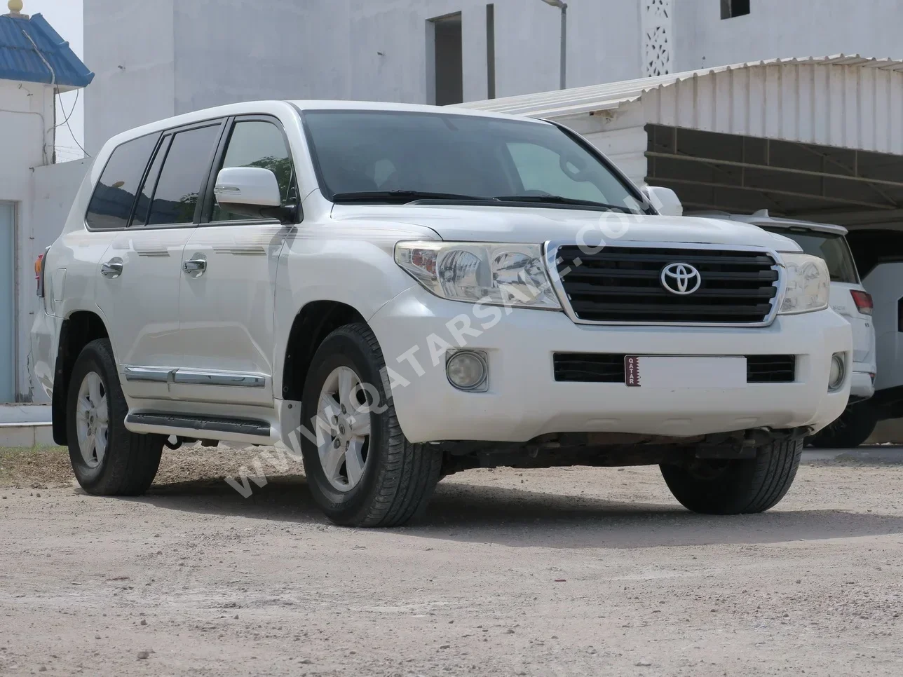 Toyota  Land Cruiser  GX  2015  Automatic  296,000 Km  6 Cylinder  Four Wheel Drive (4WD)  SUV  White
