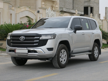 Toyota  Land Cruiser  GX  2024  Automatic  28,000 Km  6 Cylinder  Four Wheel Drive (4WD)  SUV  Silver  With Warranty