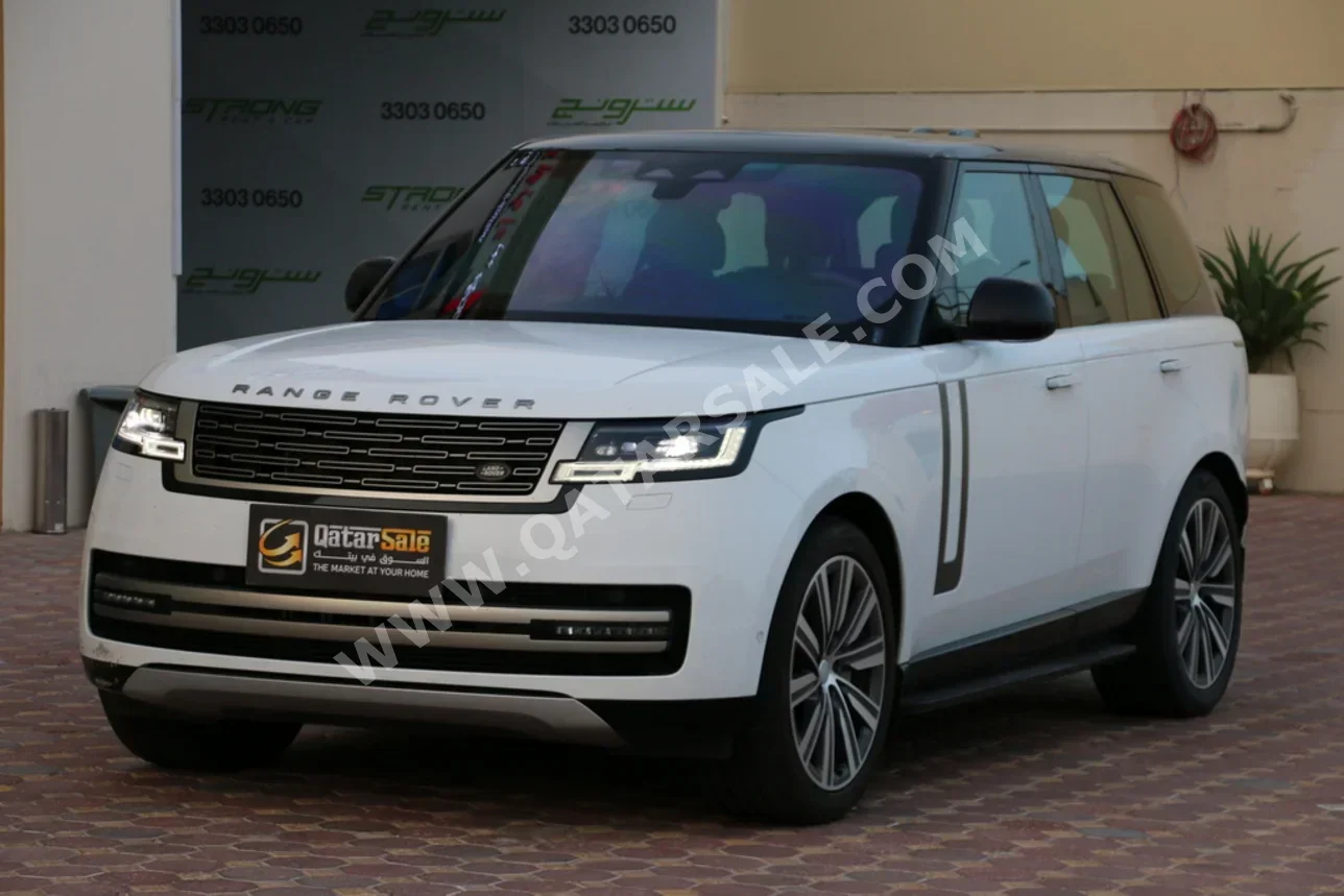 Land Rover  Range Rover  Vogue HSE  2023  Automatic  84,000 Km  8 Cylinder  Four Wheel Drive (4WD)  SUV  White  With Warranty