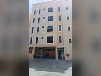 Buildings, Towers & Compounds - Hotel Apartment  - Doha  - Al Mansoura  For Sale