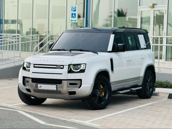 Land Rover  Defender  110 HSE  2023  Automatic  84,000 Km  6 Cylinder  Four Wheel Drive (4WD)  SUV  White  With Warranty