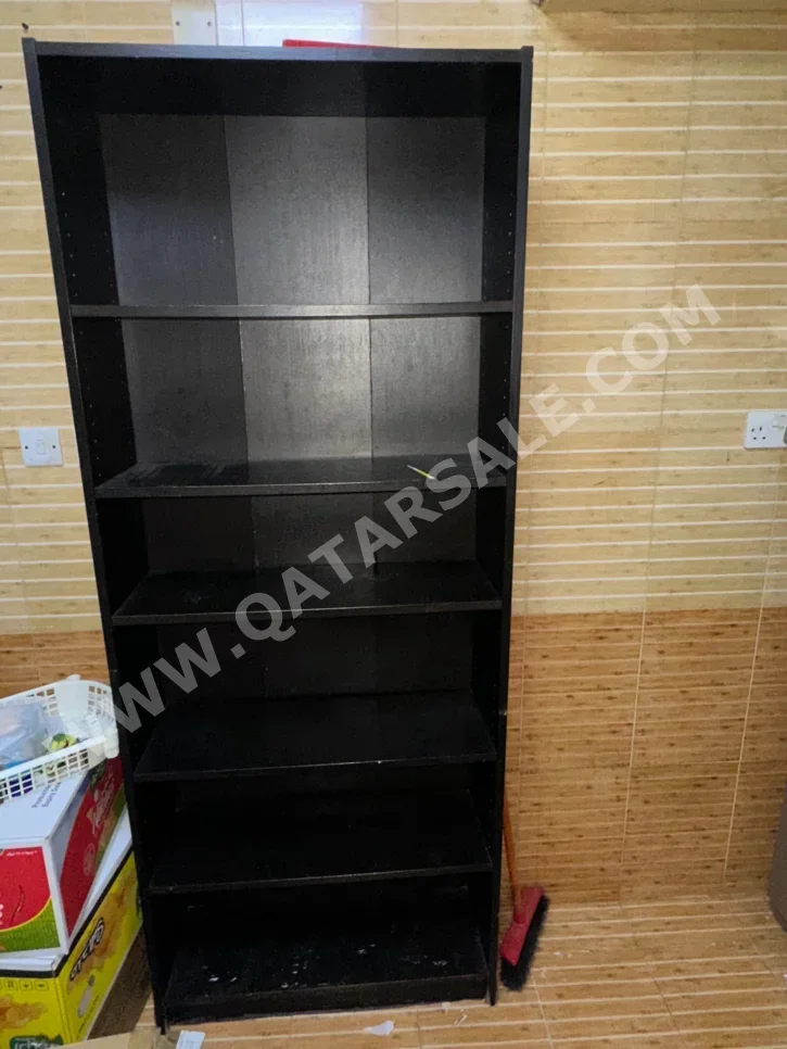 وحدات الأدراج بنى