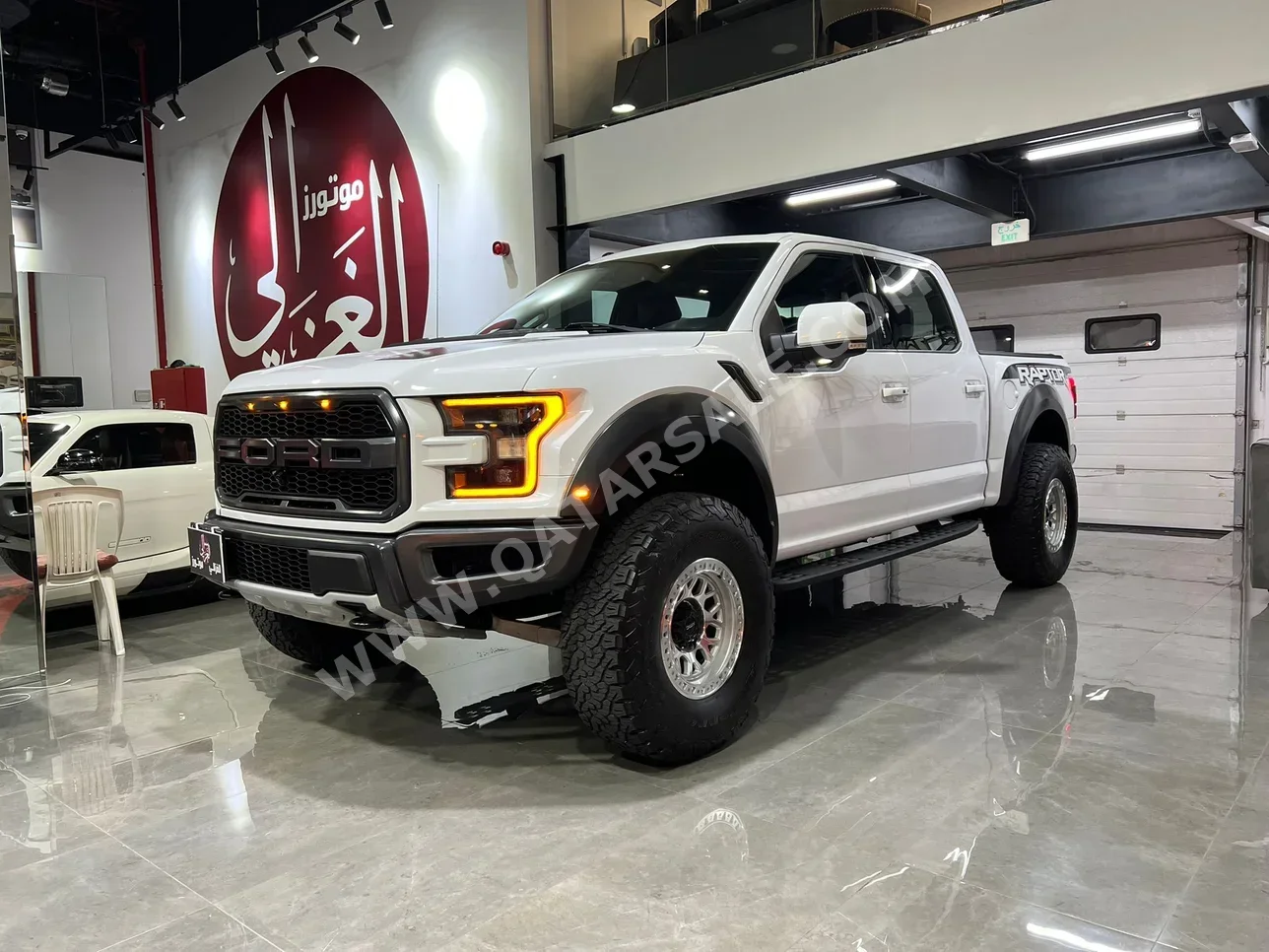 Ford  Raptor  2017  Automatic  152,000 Km  6 Cylinder  Four Wheel Drive (4WD)  Pick Up  White