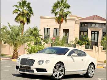Bentley  Continental  GT  2015  Automatic  80,000 Km  12 Cylinder  Four Wheel Drive (4WD)  Coupe / Sport  White