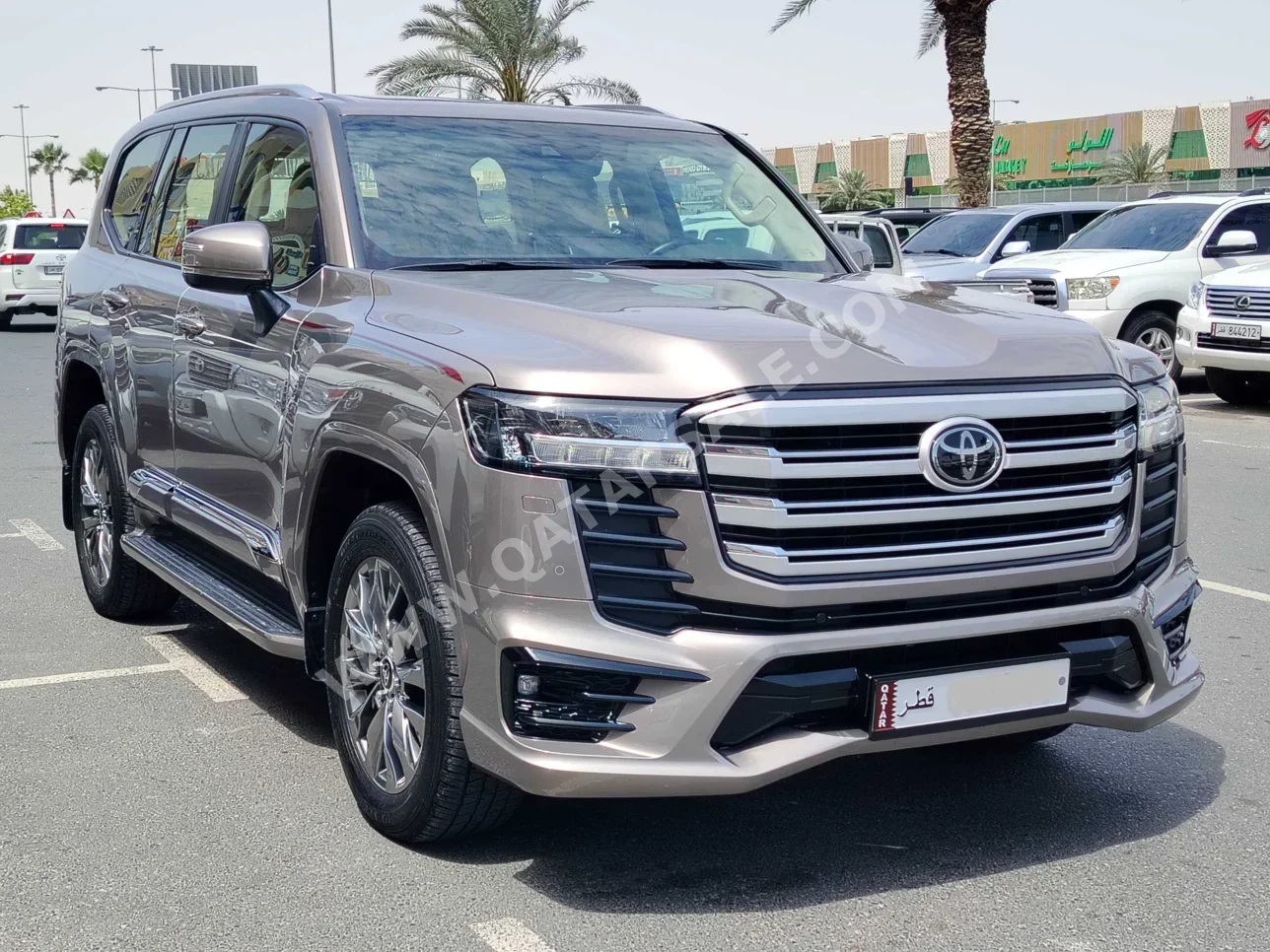 Toyota  Land Cruiser  GXR  2024  Automatic  30,000 Km  6 Cylinder  Four Wheel Drive (4WD)  SUV  Gray  With Warranty