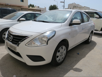 نيسان  صني  2023  اوتوماتيك  134,000 كم  4 سلندر  سحب امامي  سيدان  أبيض