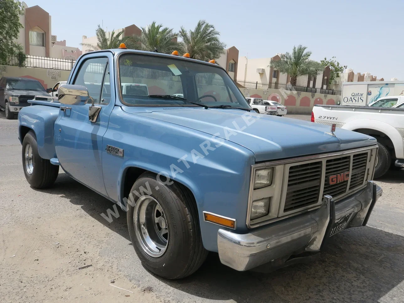 جي ام سي  سييرا  كلاسك  1984  اوتوماتيك  31,000 كم  8 سلندر  دفع خلفي  كلاسك  ازرق