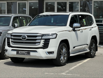 تويوتا  لاند كروزر  في اكس ار توين توربو  2025  اوتوماتيك  14,000 كم  6 سلندر  دفع رباعي  اس يو في  أبيض  تحت الضمان