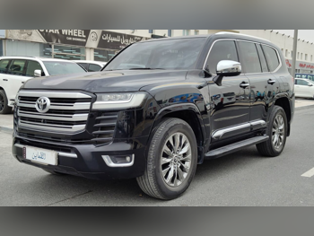 تويوتا  لاند كروزر  في اكس توين توربو  2023  اوتوماتيك  51,000 كم  6 سلندر  دفع رباعي  اس يو في  أسود  تحت الضمان