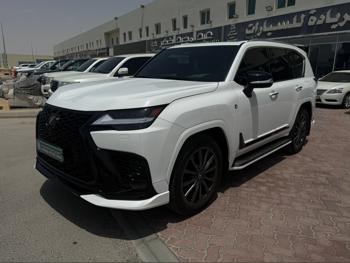 لكزس  ال اكس  600 اف سبورت  2025  اوتوماتيك  33,000 كم  6 سلندر  دفع رباعي  اس يو في  أبيض  تحت الضمان