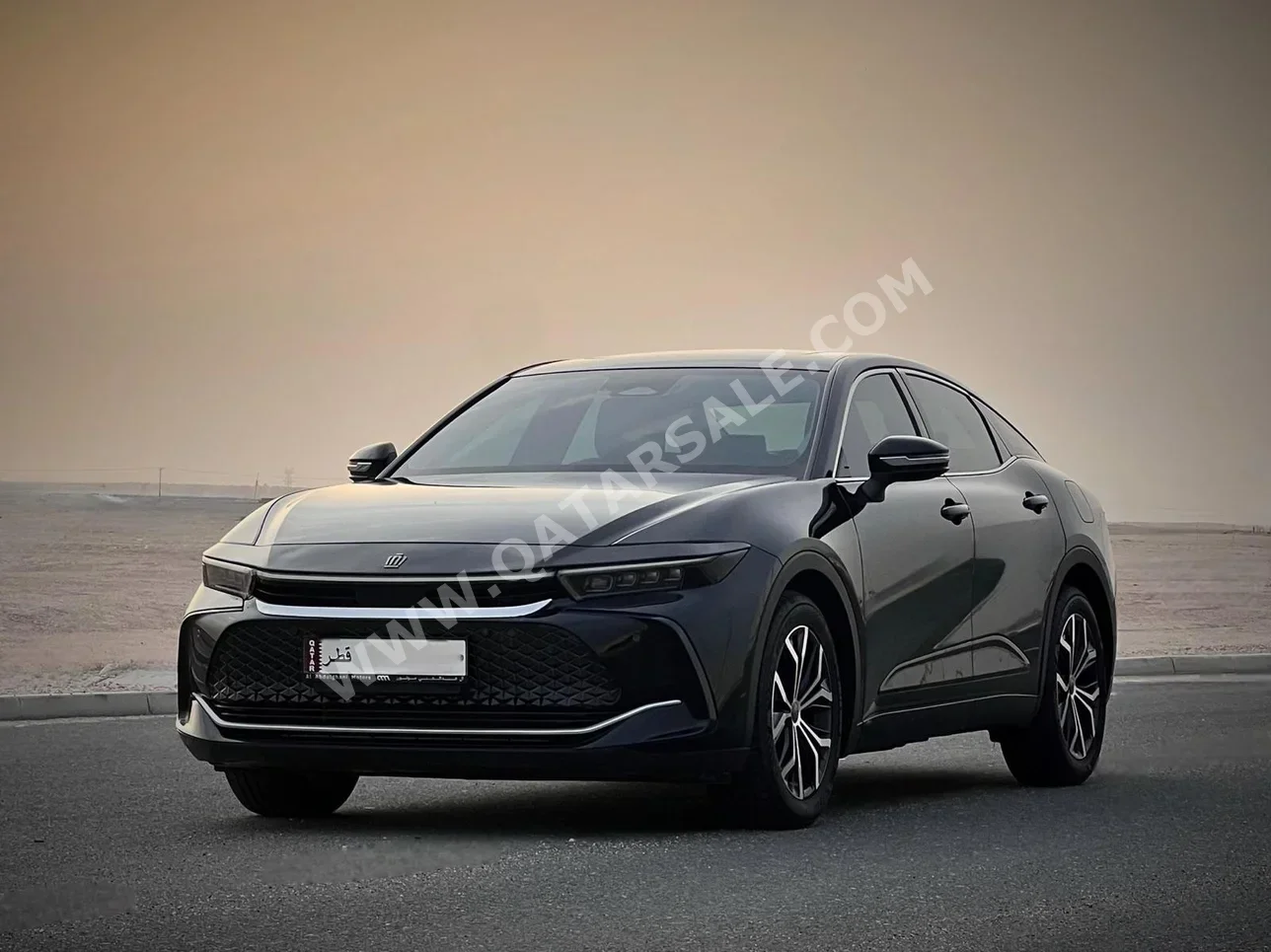 Toyota  Crown  Hybrid  2023  Automatic  49,800 Km  4 Cylinder  All Wheel Drive (AWD)  Sedan  Black