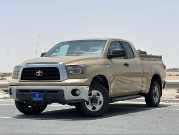 Toyota  Tundra  2007  Automatic  336,000 Km  8 Cylinder  Four Wheel Drive (4WD)  Pick Up  Beige
