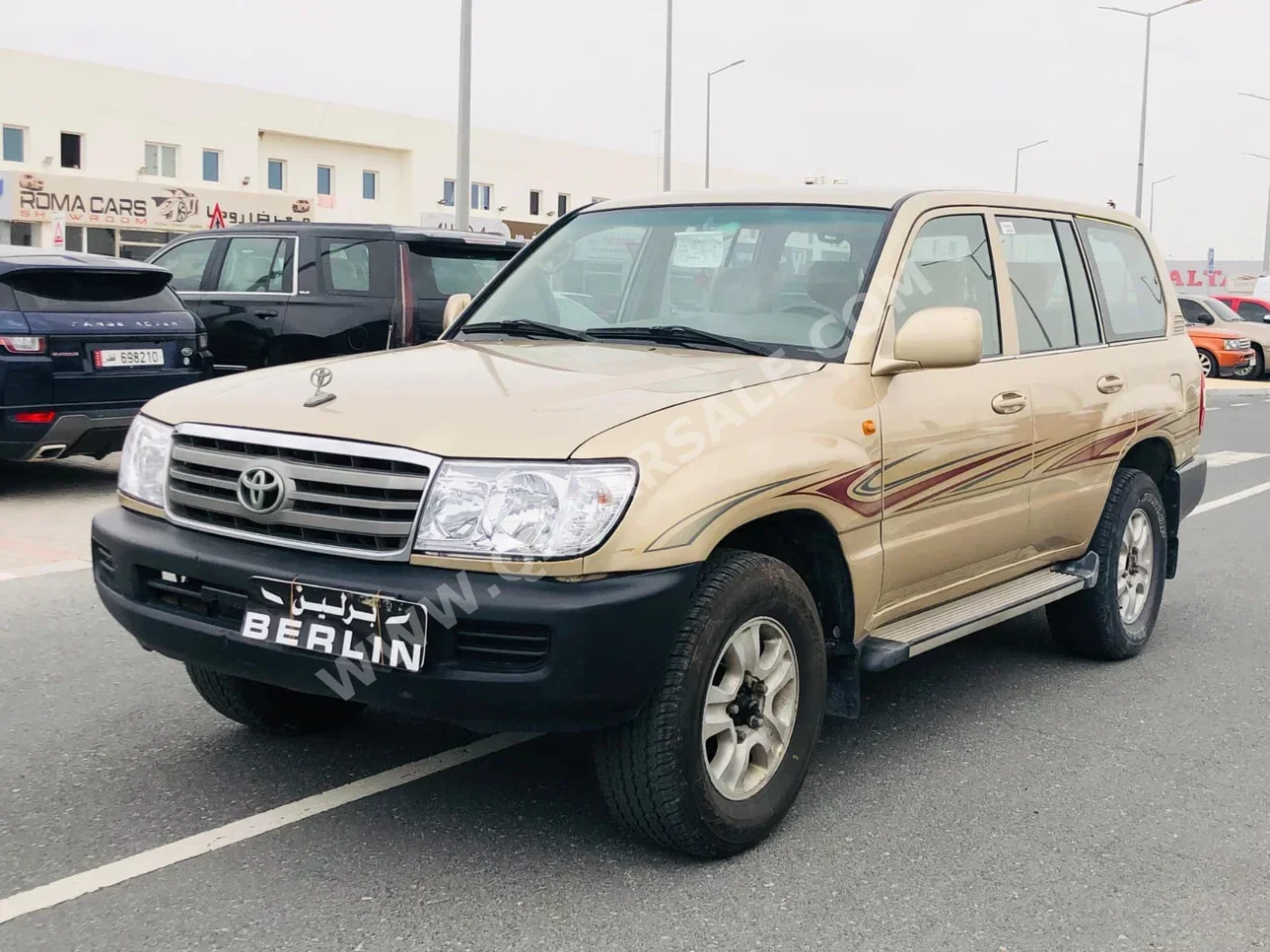 تويوتا  لاند كروزر  جي اكس  2006  اوتوماتيك  383,000 كم  6 سلندر  دفع رباعي  اس يو في  بيج