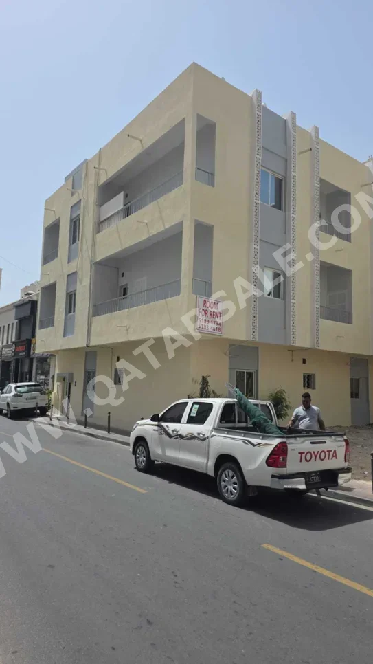 Buildings, Towers & Compounds - Commercial  - Doha  - Najma  For Sale