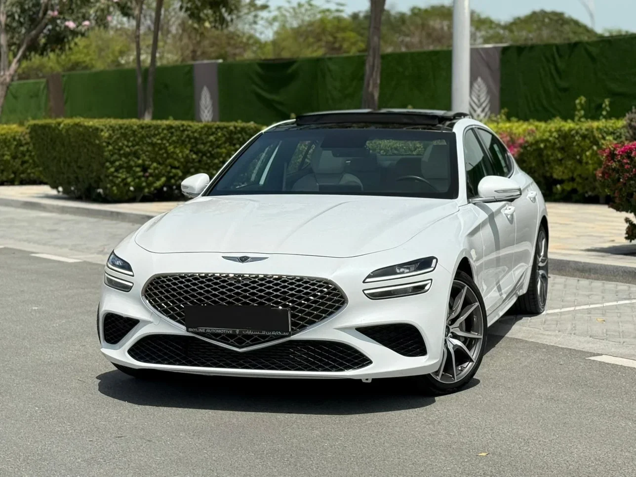 Genesis  G70  2024  Automatic  40,000 Km  4 Cylinder  Rear Wheel Drive (RWD)  Sedan  White  With Warranty
