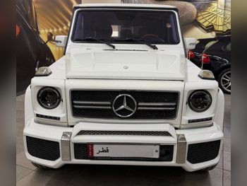 مرسيدس - بنز  جي - كلاس  55 اي ام جي  2006  اوتوماتيك  187,000 كم  8 سلندر  دفع رباعي  اس يو في  أبيض و أسود