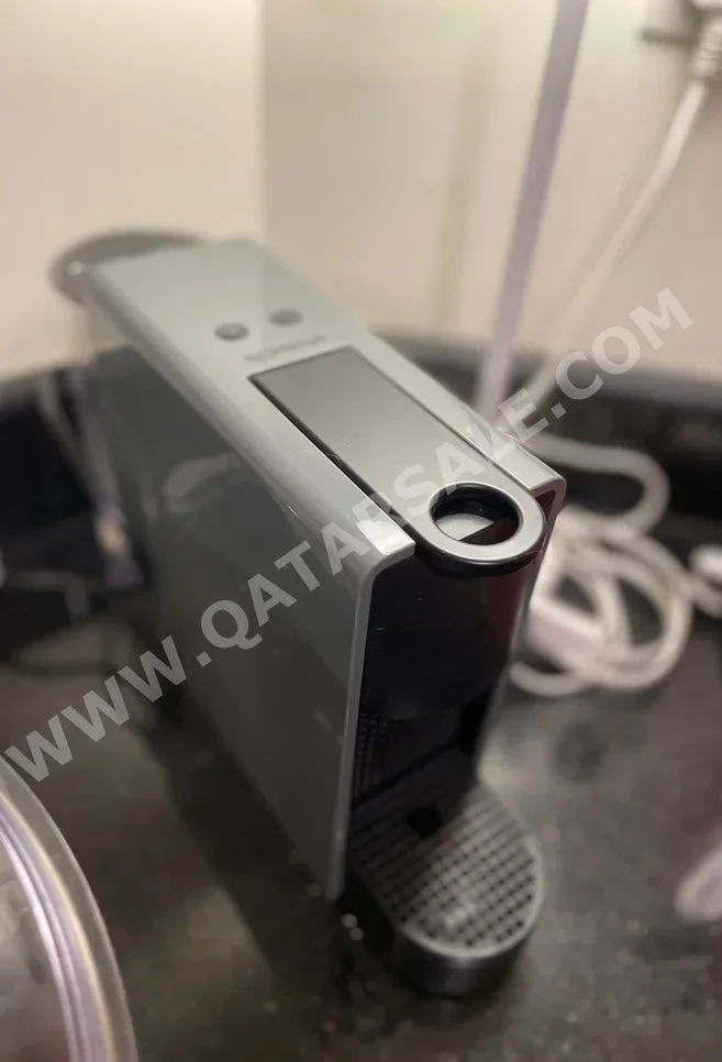 Coffee Makers Capsule Coffee Maker  - Nespresso  - Gray  - 0.250 liter