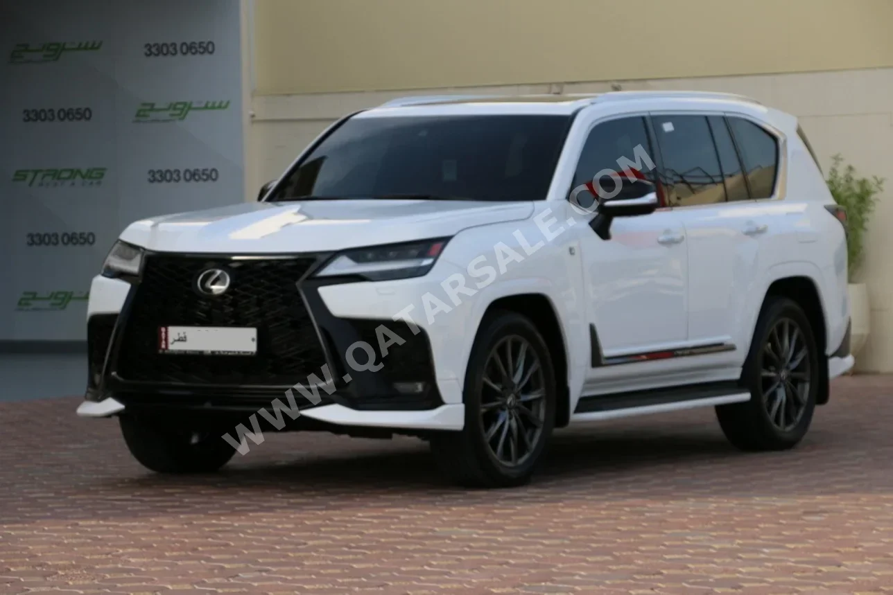 لكزس  ال اكس  600 اف سبورت  2024  اوتوماتيك  50,000 كم  6 سلندر  دفع رباعي  اس يو في  أبيض  تحت الضمان