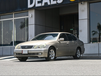 لكزس  جي اس  300  2002  اوتوماتيك  141,000 كم  4 سلندر  دفع خلفي  سيدان  ذهبي