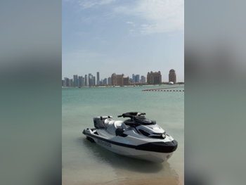 Sea-Doo  GTX  Canada  White  Seadoo  1  3  325  Sound System  Radar  GPS System  With Trailer