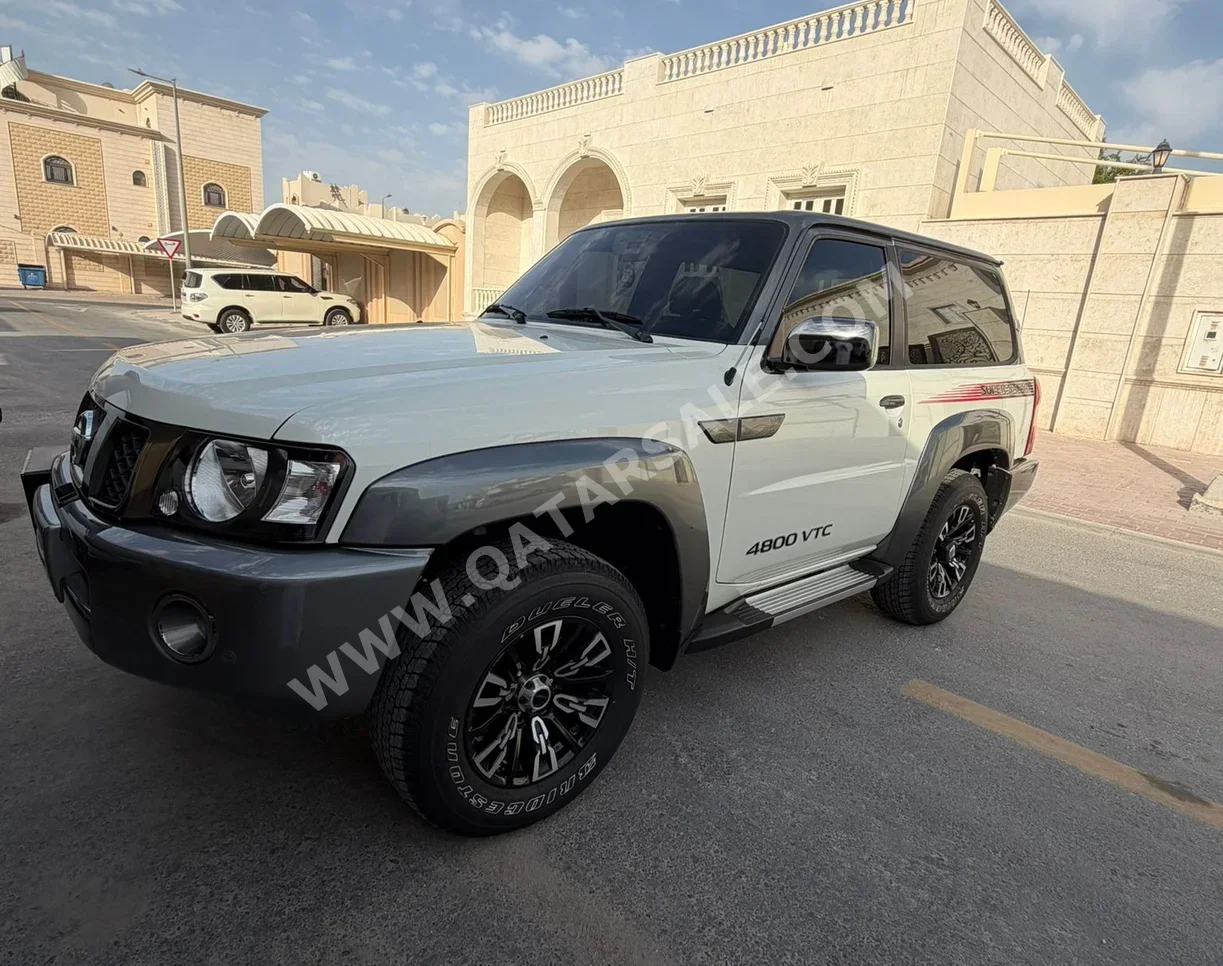 Nissan  Patrol  Safari The Legend  2024  Manual  2,700 Km  6 Cylinder  Four Wheel Drive (4WD)  SUV  White  With Warranty