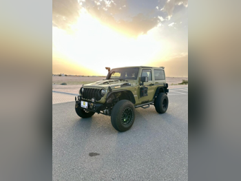 جييب  رانجلار  صحارى  2013  عادي  161,904 كم  6 سلندر  دفع رباعي  اس يو في  أخضر