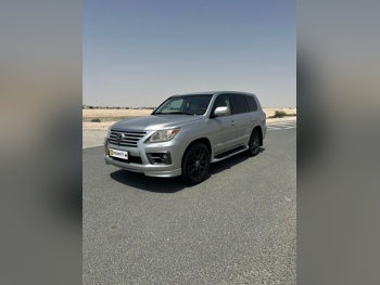 Lexus  LX  570 S  2008  Automatic  511,259 Km  8 Cylinder  Four Wheel Drive (4WD)  SUV  Silver